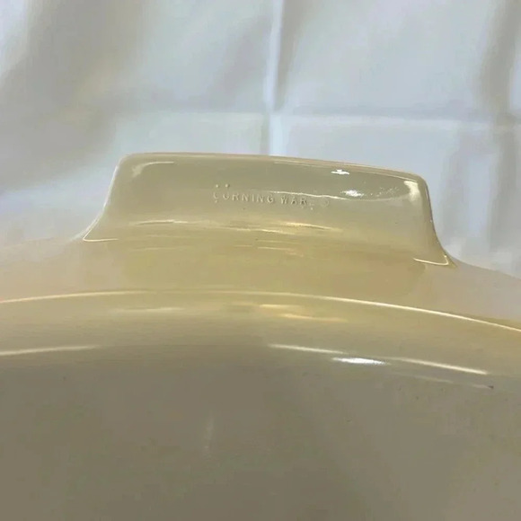 Corningware FOREVER YOURS A-10-B 2.5 Quart Bakeware Casserole Dish - Picture 7 of 7